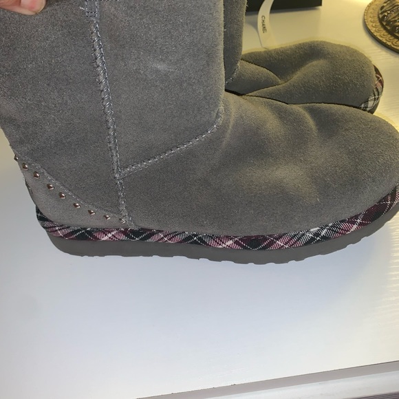 Woman UGG boots - Picture 4 of 8